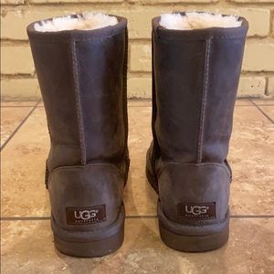 Ugg Women's Classic Short Leather - Brownstone
